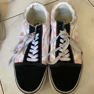 old Skool vans pink checkered